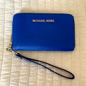 MICHAEL KORS wristlet/wallet- never used!